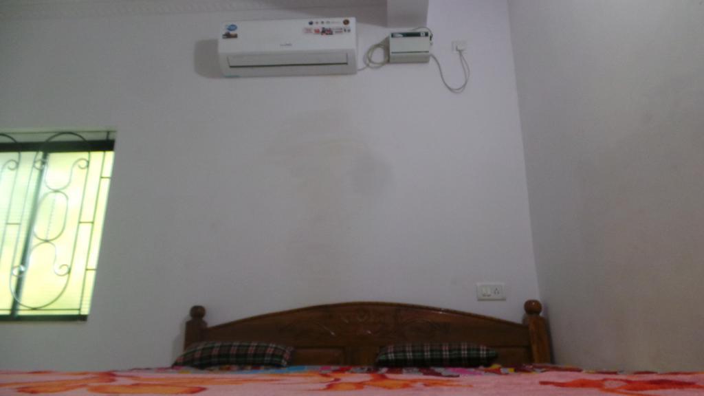 J.S Holiday Guest House Calangute Bagian luar foto