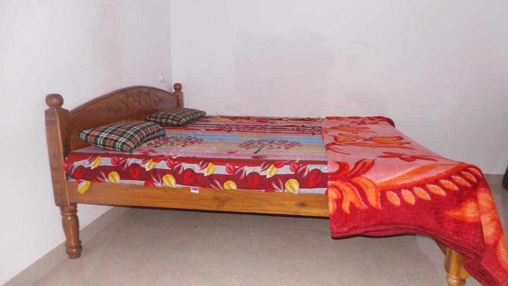 J.S Holiday Guest House Calangute Bagian luar foto