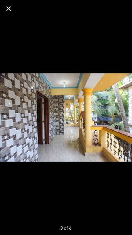 J.S Holiday Guest House Calangute Bagian luar foto